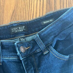 Judy Blue Skinny Fit Jeans
